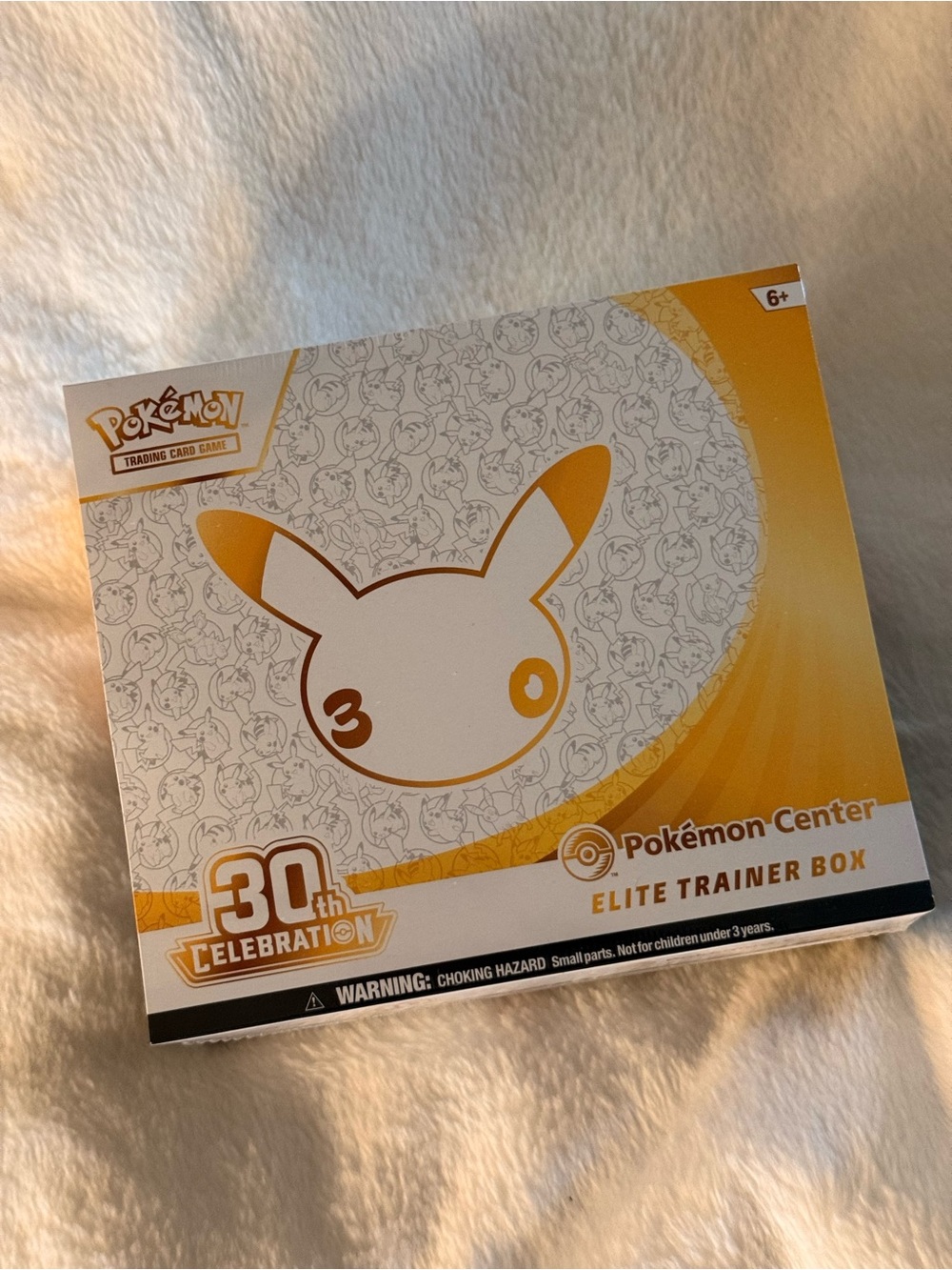 Pokémon 30th Celebration Elite Trainer Box